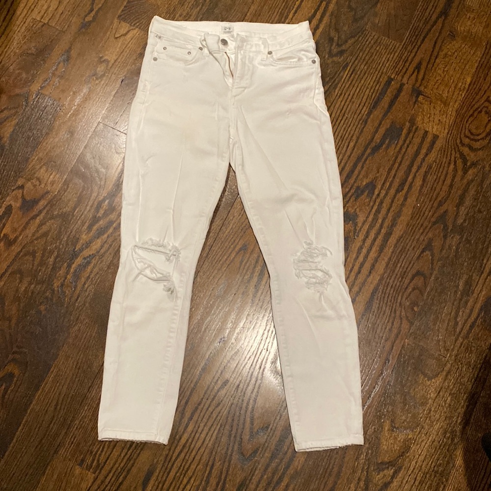 White skinny ankle length jeans with distressing. Citizens of Humanity. Size 26.